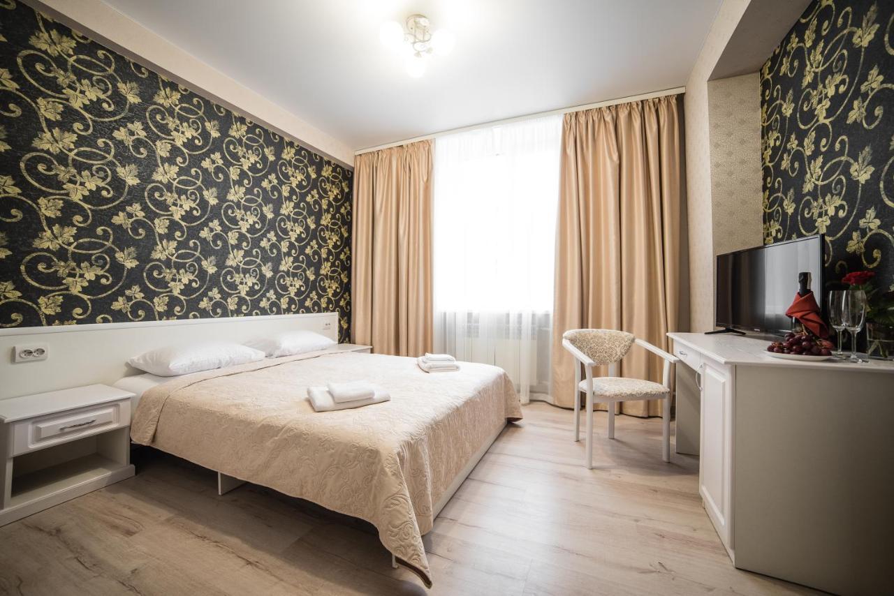 Sergeev Hotel 니콜라예프 외부 사진