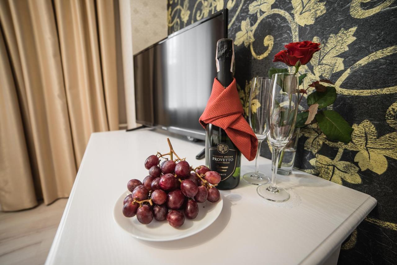 Sergeev Hotel 니콜라예프 외부 사진