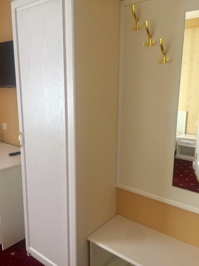 Sergeev Hotel 니콜라예프 외부 사진