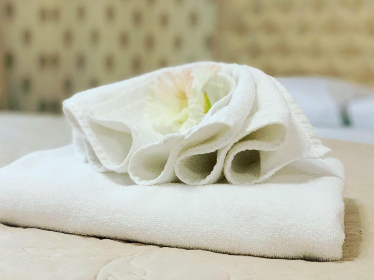 Sergeev Hotel 니콜라예프 외부 사진